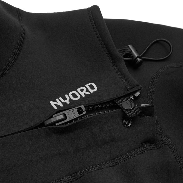 2024 Nyord Womens Tempus 2/2mm Chest Zip Shorty Wetsuit N04BA00014 - Preto
